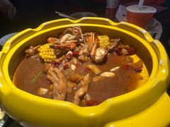 -多嘴超级肉蟹煲(杉杉国潮主题店)