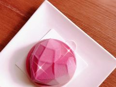 粉爱草莓甜心蛋糕-星巴克(昆山花桥商务城店)