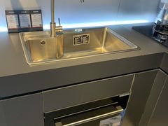 -红星美凯龙(上海沪南店)