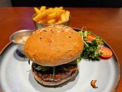 黑松露风味蘑菇和牛堡-bluefrog蓝蛙(悠唐购物中心店)