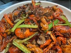 -指爱龙虾(金杨路总店)