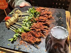-何师烧烤Pro ·川味烧烤代表品牌(太古里旗舰店)