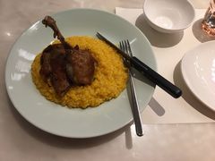 -港丽餐厅(高德置地店)