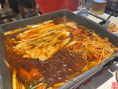 -肥肥虾庄·金牌油焖大虾(汉口城市广场店)