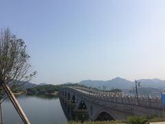 -凤嫂农家乐(梁弄店)