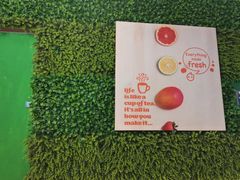 -CoCo都可(八达商城店)