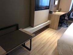 -杭州西湖湖滨银泰亚朵酒店