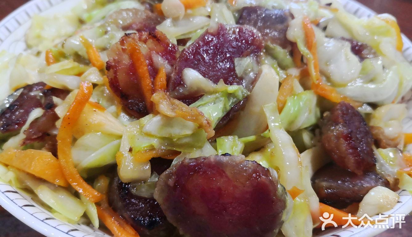 懒人下厨之减肥可吃香肠炒菜。