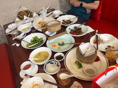 -云南荟·湖畔领宴(领事馆店)