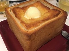 -港丽餐厅(高德置地店)