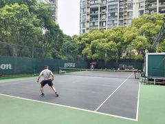 -快网网球俱乐部(徐汇爱建园店)