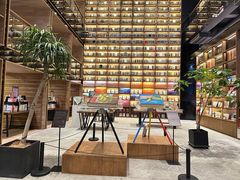 -半山书局(新世纪商城店)