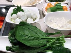 -海底捞火锅(杭州庆春路夜宵主题店)