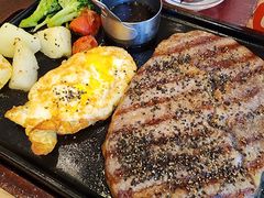 臻选西冷牛排-必胜客(大宁路店)
