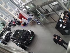 -上海德星奔驰(江杨南路店)