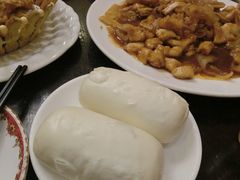 银丝卷-金牌餐厅·天津菜·八珍豆腐·老爆三(瓷房子店)