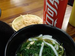 -丽虹云南过桥米线(兴工街店)