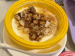 琥珀桃仁双皮奶-满记甜品(优客百盛店)