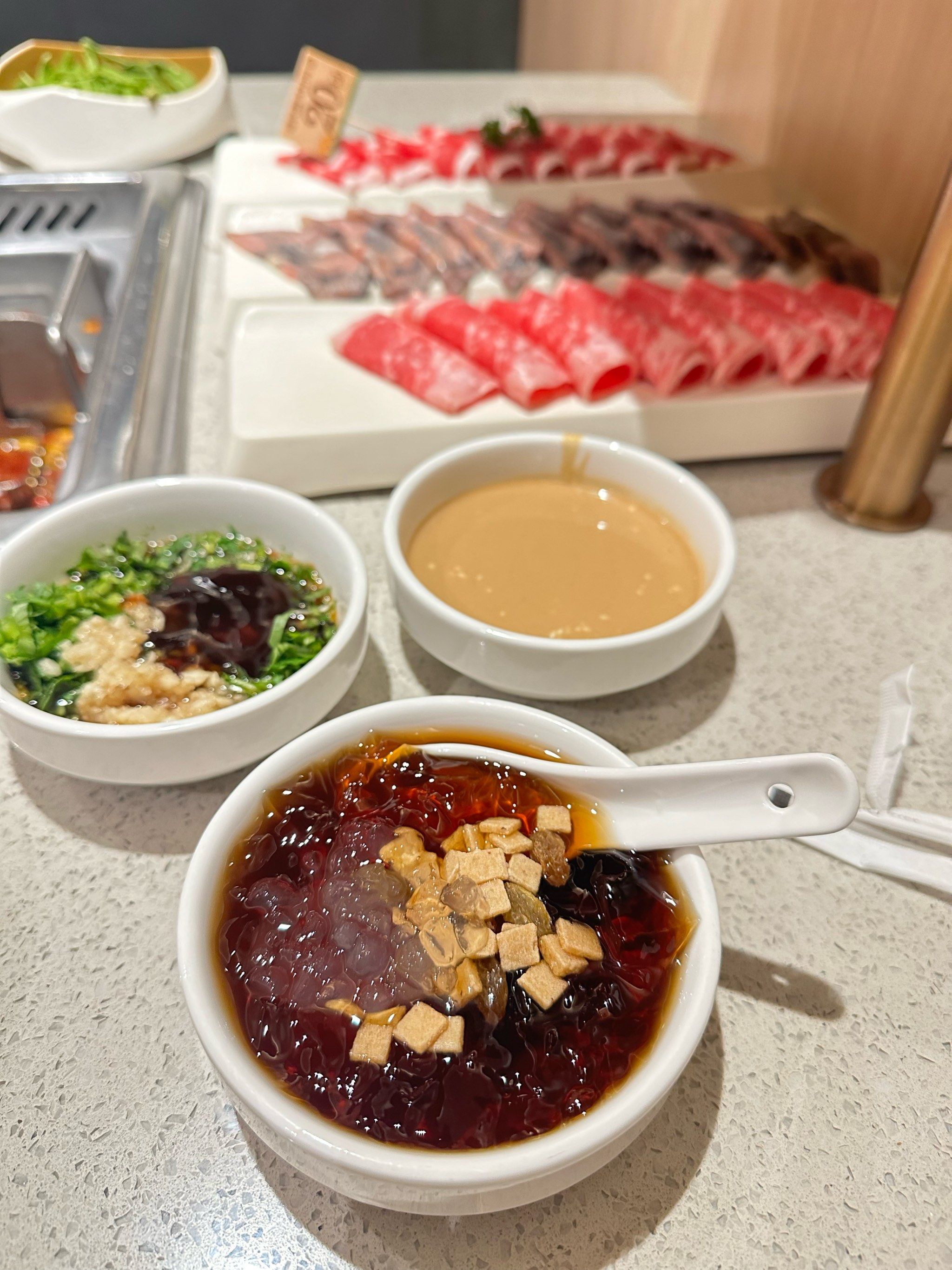 「海底捞火锅(荔胜广场店)」这家已经吃了两年了