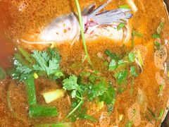 -野山舂·贵州现舂酸汤牛肉(东山店)