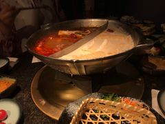 -湊湊火锅·茶憩(新中关购物中心店)