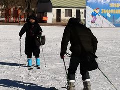-十三陵雪世界滑雪场