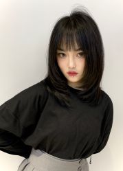 -银星女王公园发型艺术沙龙