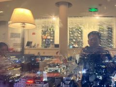 -云中捞高空旋转餐厅(商茂世纪广场店)