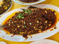 干烧胭脂鱼-胖大姐黄辣丁鱼庄(新津店)