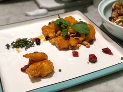 宫保虾球-辛香汇·现炒川菜(淮海路百盛店)