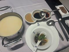 -红鼎豆捞·专注品质海鲜20年(宝丰路店)