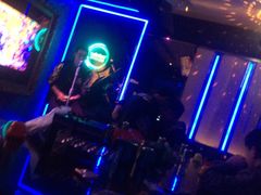 -温莎KTV(珠江路店)