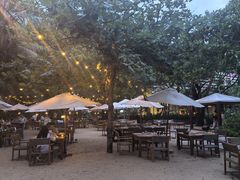 -三亚艾迪逊酒店·海滩烧烤 BARBACOA·现场乐队·浪漫晚餐·烧烤海鲜