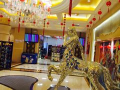 麦朗量贩KTV音乐氧吧-麦朗量贩KTV音乐氧吧(泉水轻轨车站店)