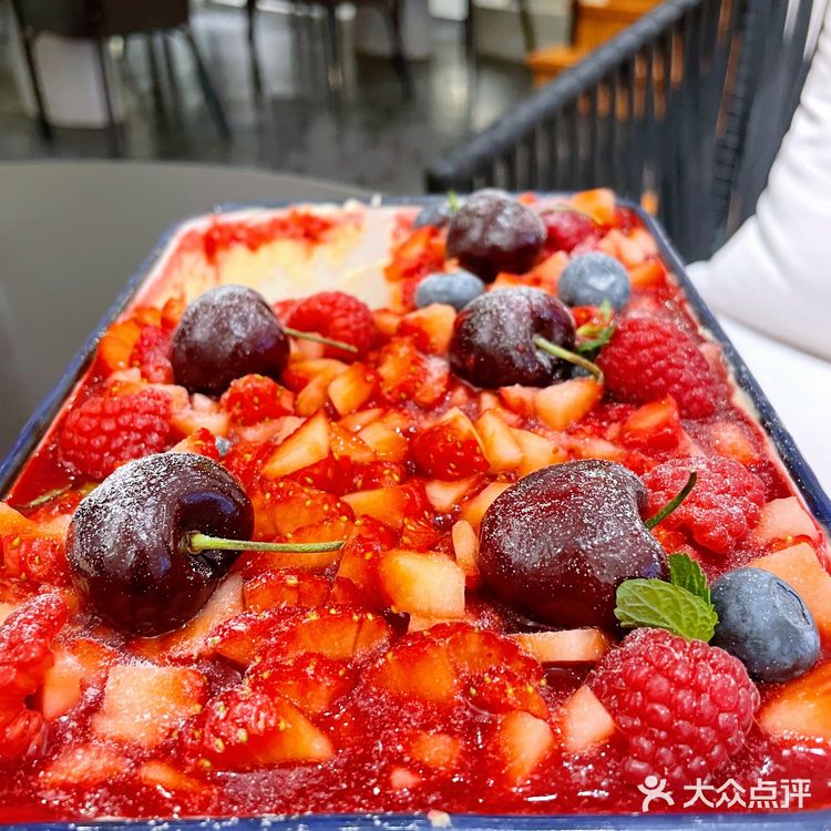 是人就免不了俗‼️圣诞节🎄网红甜品店一窥