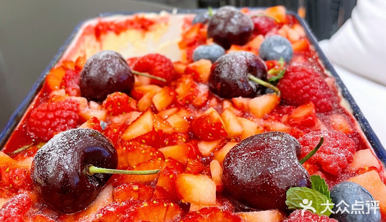 是人就免不了俗‼️圣诞节🎄网红甜品店一窥