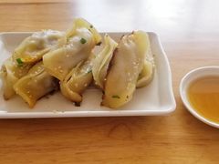 -小姜锅贴(凤凰街店)