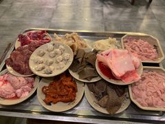-九尺赵老四鲜鹅肠火锅