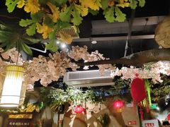 -城墙拐拐火锅(三峡广场黑金冠店)