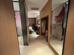 -西安钟楼北大街希尔顿欢朋酒店