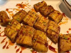 -铜锣湾·有麝自然香(渝北财富中心店)