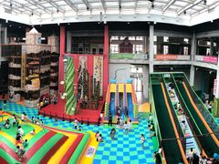 -蒙特利亲子乐园