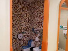 -蓝旗亲子游泳(范湖万达广场店)