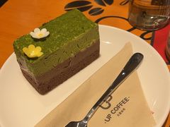 -西西弗书店&矢量咖啡(壹方购物中心店)