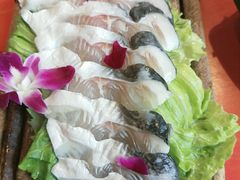 巴沙鱼-巴九门重庆老火锅(光大店)