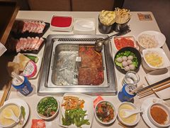 -海底捞火锅鲜切牛肉主题店(长寿路店)