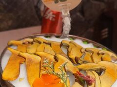 -芸山季·云南野生菌火锅(人民广场来福士店)
