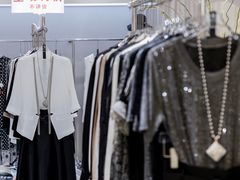 -广州白马服装市场