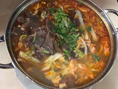 -闫家驴肉老店(华电一校店)