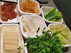-海底捞火锅(公益西桥店)